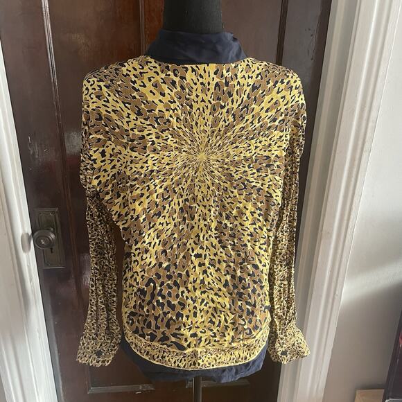 Ilyse Hart Ltd Animal Print Leopard Rayon Button Down Long Sleeves MEDIUM - Picture 8 of 10